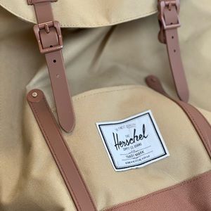 Herschel backpack, taupe